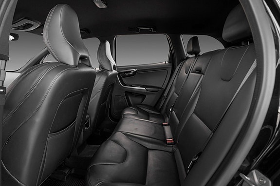 Volvo XC60 20 of 23