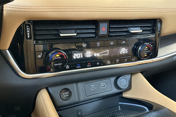 Nissan X-Trail 15 of 29