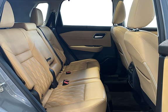 Nissan X-Trail 22 of 29