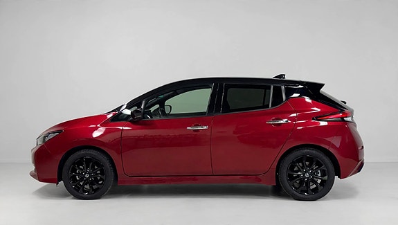 Nissan Leaf 4 of 27