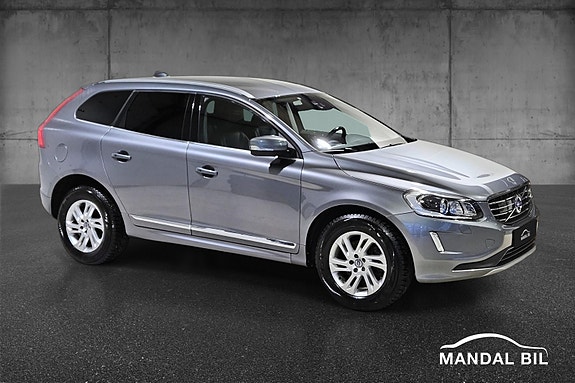 Volvo XC60 2 of 30