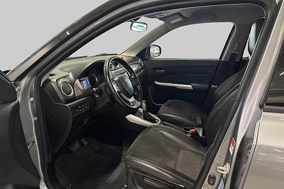 Suzuki Vitara 5 of 17