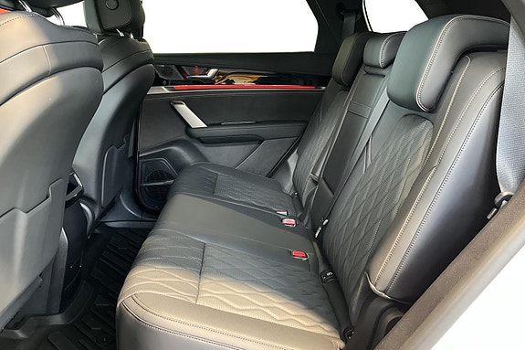 BYD Tang 7 of 30