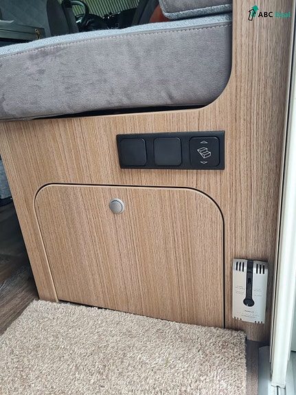 Carado T459 | HØSTSALG | 15.000KM | FaceToFace | Queenbed | 185W Solc.panel + 2stk.100aH.LithiumBatt. | Sykkelstativ | 28 of 30