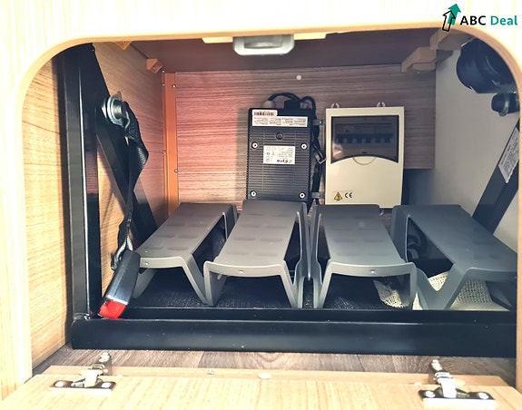 Carado T459 | HØSTSALG | 15.000KM | FaceToFace | Queenbed | 185W Solc.panel + 2stk.100aH.LithiumBatt. | Sykkelstativ | 29 of 30