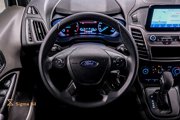 Ford Transit Connect 25 of 30