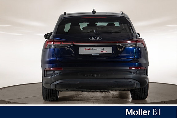 Audi Q4 e-tron 4 of 23
