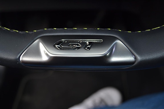 Peugeot 2008 15 of 18