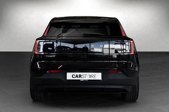Volvo EX30 7 of 24
