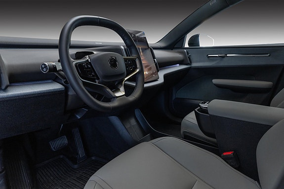 Volvo EX30 20 of 24
