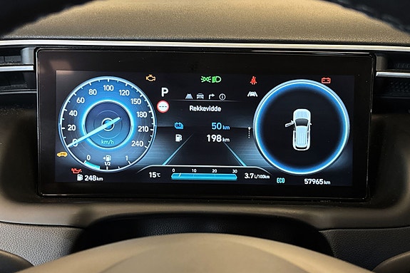 Hyundai Tucson 10 of 21