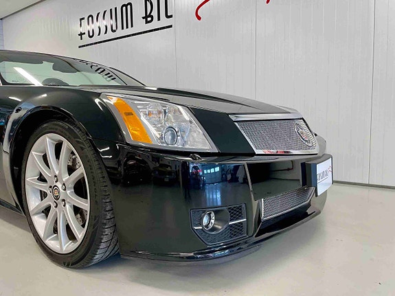 Cadillac XLR 22 of 30