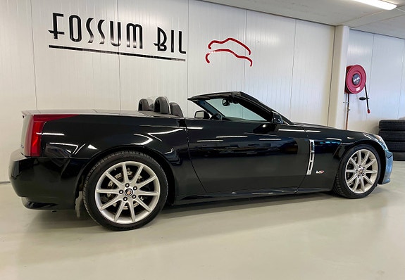 Cadillac XLR 7 of 30