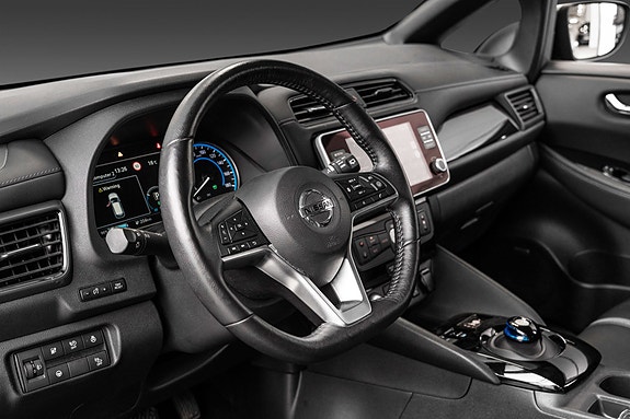 Nissan Leaf 20 of 23