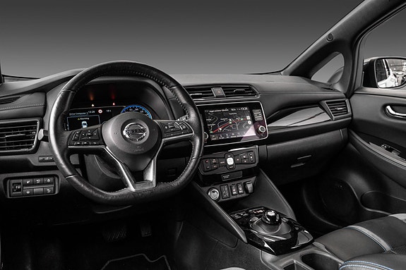 Nissan Leaf 21 of 23