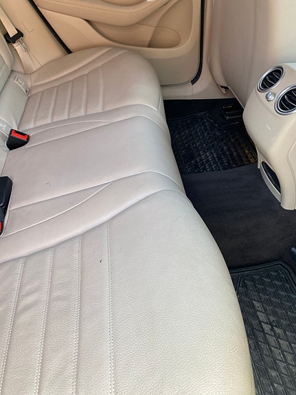 Mercedes-Benz GLC350 e 9 of 22