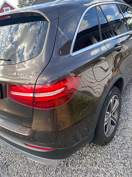 Mercedes-Benz GLC350 e 3 of 22