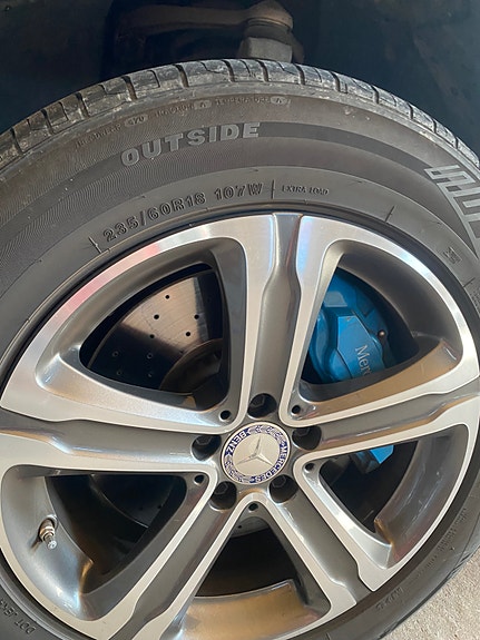 Mercedes-Benz GLC350 e 13 of 22