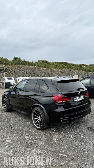 BMW X5 17 of 30