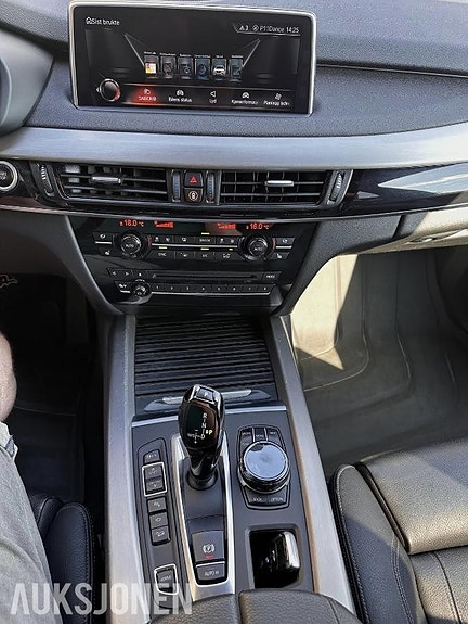 BMW X5 21 of 30
