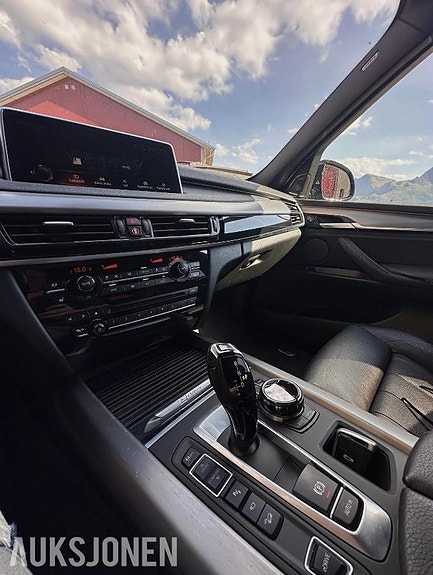 BMW X5 20 of 30