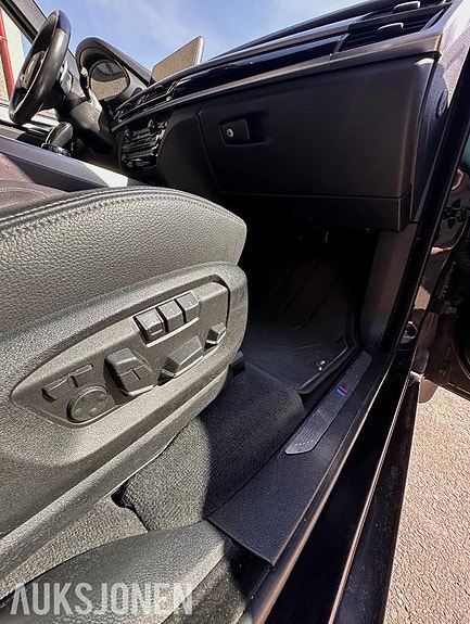 BMW X5 28 of 30