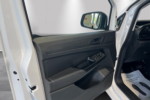 Volkswagen Caddy 17 of 30