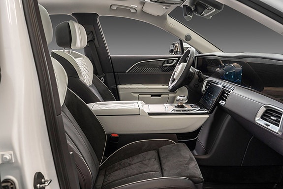 Hongqi E-HS9 27 of 28