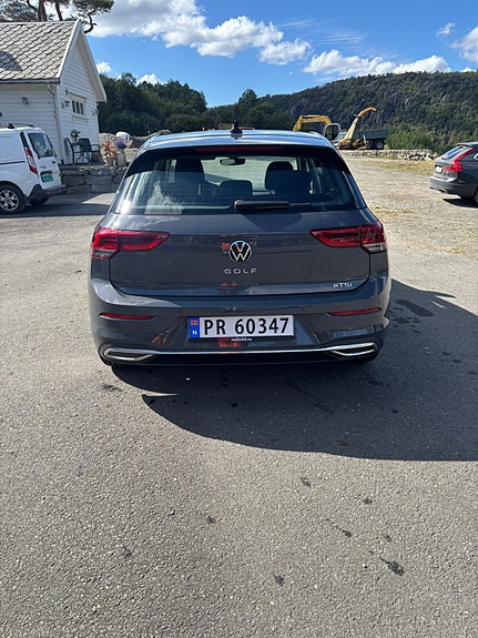 Volkswagen Golf VIII 4 of 17