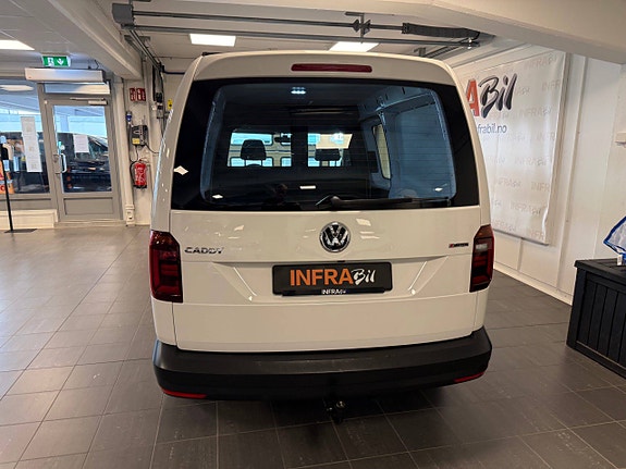 Volkswagen Caddy Maxi 5 of 26