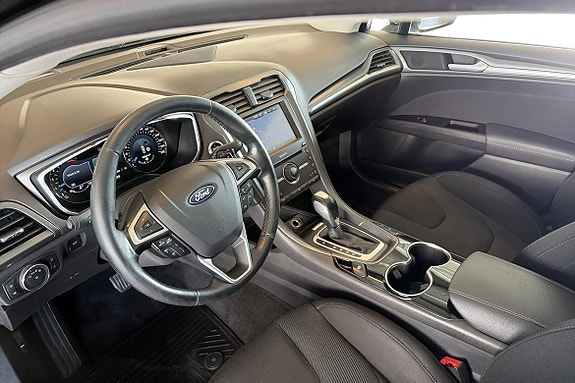 Ford Mondeo 7 of 27