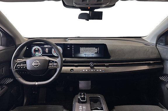 Nissan Ariya 6 of 30