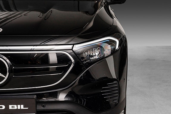 Mercedes-Benz EQB300 4 of 27