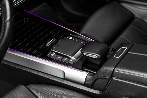 Mercedes-Benz EQB300 20 of 27