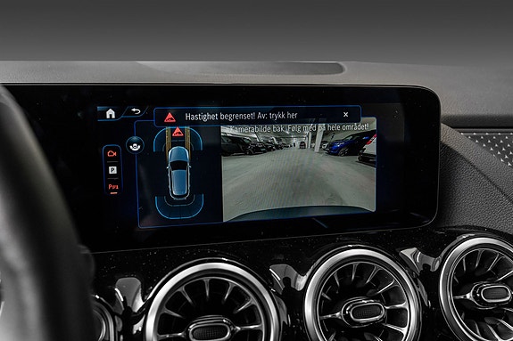Mercedes-Benz EQA250 16 of 23