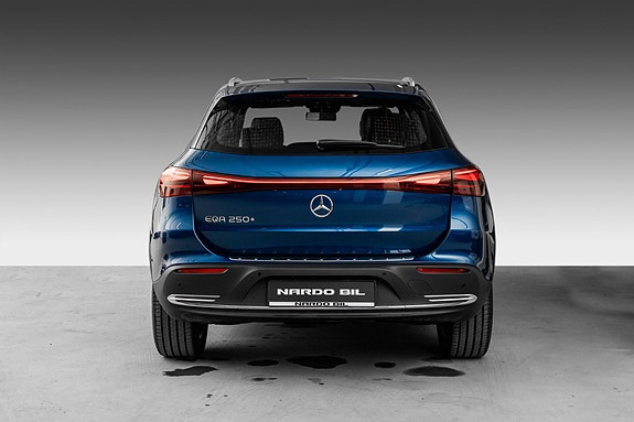 Mercedes-Benz EQA250 8 of 23