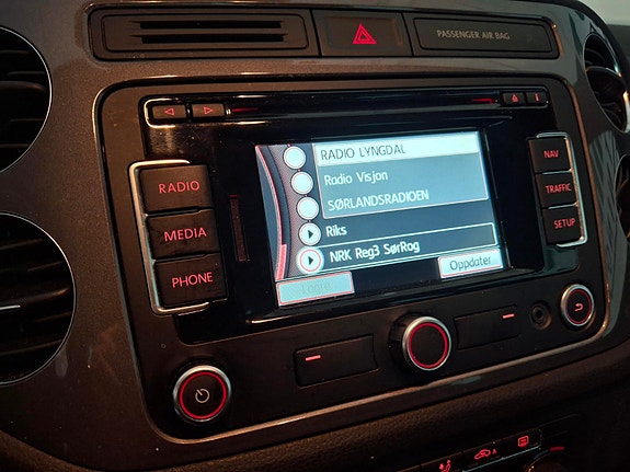 Volkswagen Tiguan 15 of 22