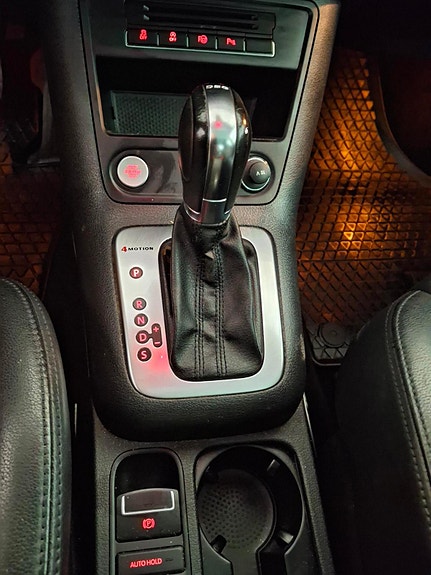 Volkswagen Tiguan 17 of 22
