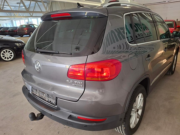 Volkswagen Tiguan 4 of 22