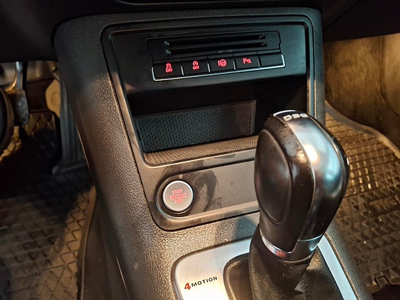 Volkswagen Tiguan 16 of 22