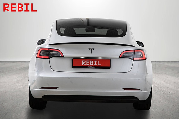 Tesla Model 3 6 of 26