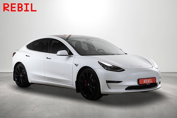 Tesla Model 3 4 of 26