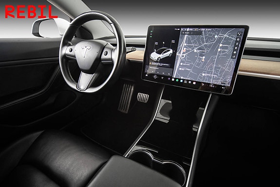 Tesla Model 3 14 of 26