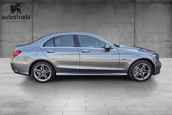 Mercedes-Benz C300 e 4 of 20