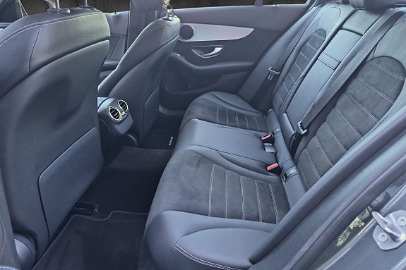 Mercedes-Benz C300 e 11 of 20