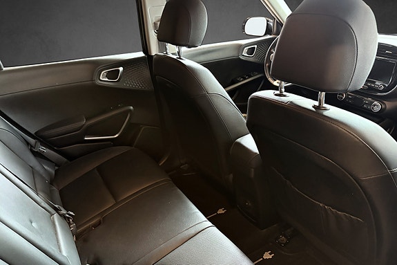 Kia e-Soul 24 of 28