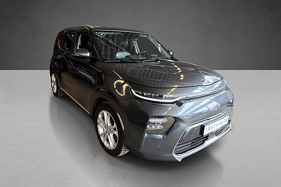 Kia e-Soul 7 of 28
