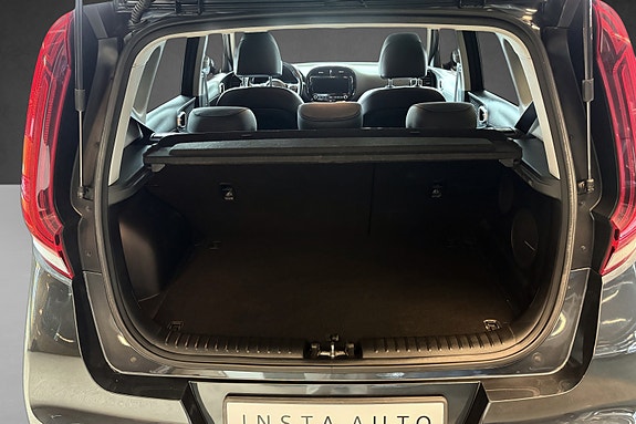 Kia e-Soul 28 of 28