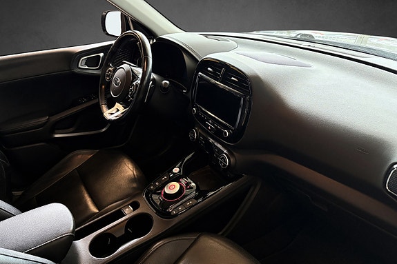 Kia e-Soul 27 of 28