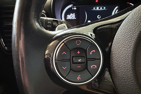 Kia e-Soul 11 of 28